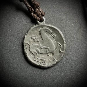 pandantiv staniu moneda dacica